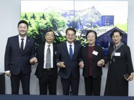 김동연, 충칭서 대한민국 독립운동사의 법통과 만나다 기사 이미지