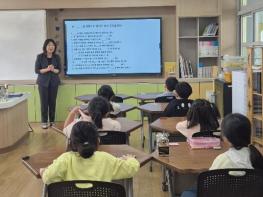 당진도서관, 관내 초·중학교 대상 “독서인성 프로그램” 운영 기사 이미지